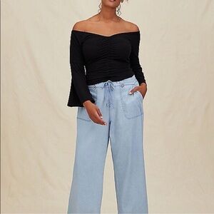 NWT Torrid Chambray Tie Front Wide Leg Pants Size 24
